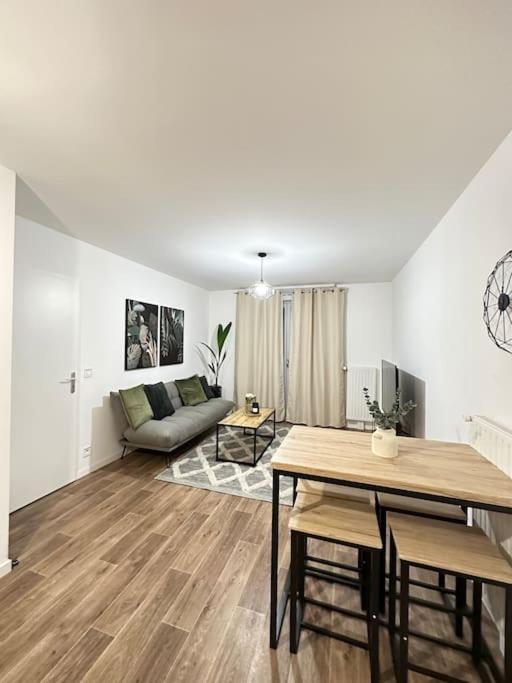 Cosy House A 6 Min Du Rer A Et Psa Apartment Carrières-sous-Poissy Exterior foto